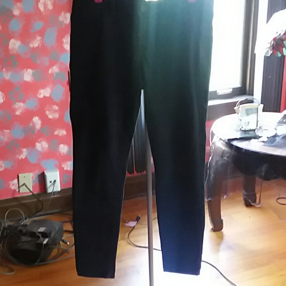 Black jeggings